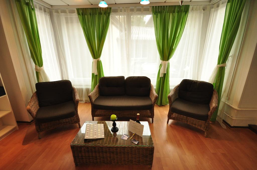 Interlaken Town House Sleeps 12 Guests Central 객실 사진